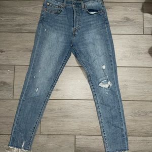 Levi’s wedgie skinny